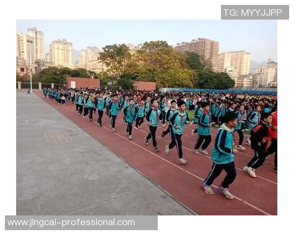 姚明激情演绎国歌剪辑展现体育精神与民族自豪感