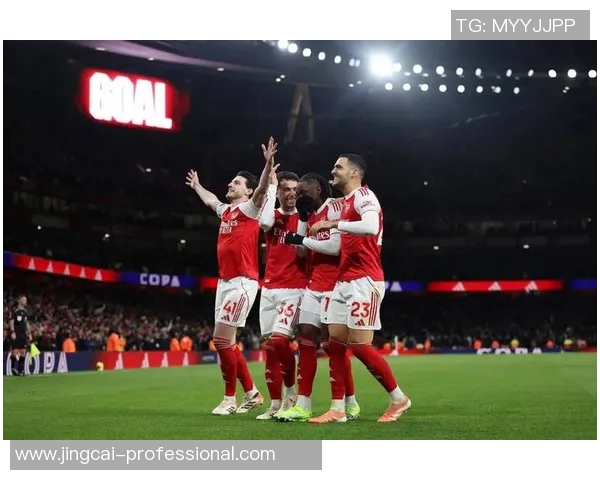 阿森纳大胜本菲卡四球狂欢帽子戏法点燃欧联杯激情与转会热议