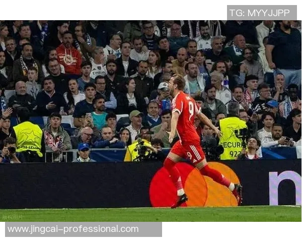 友谊赛精彩回顾拜仁与阿森纳战成平局乌龙球成焦点